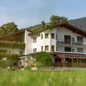 Arnika Garni Hotel